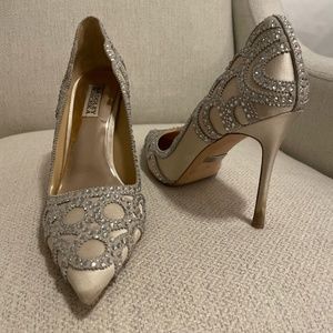 Badgley mischka heels